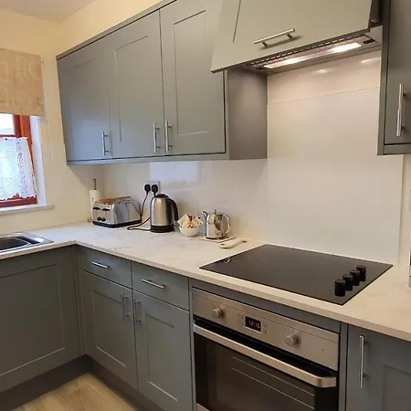 Catbells Apartment *